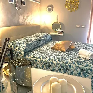 Mizzicahome Solemare Affittacamere Aeroporto di Catania Fontana Rossa